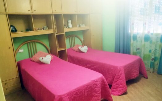 VENTA CHALET Y APARTAMENTOS REF: 31374